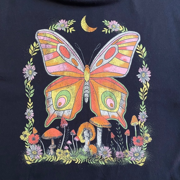 Rebellious One Butterfly Graphic Long-Sleeve Hoodie Pullover, XS, Black NWT - Picture 6 of 14